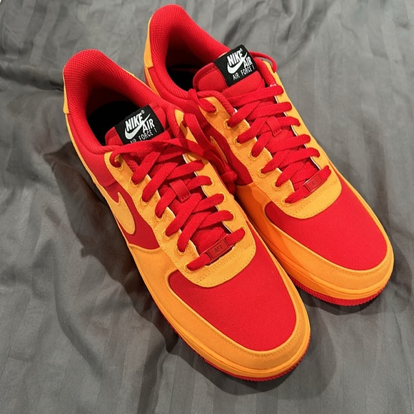 Nike Air Force 1 red and gold men’s 12 - Picture 6 of 6
